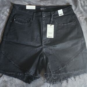 Judy Blue Women's Black Frayed Jean Shorts